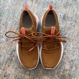 Sorel Women’s Size 6 SOREL Kinetic Impact Lace Sneaker Amber Brown